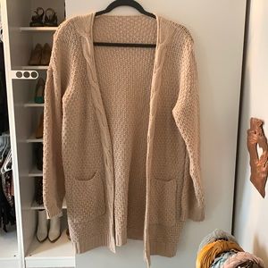 Oversize cable knit style cardigan